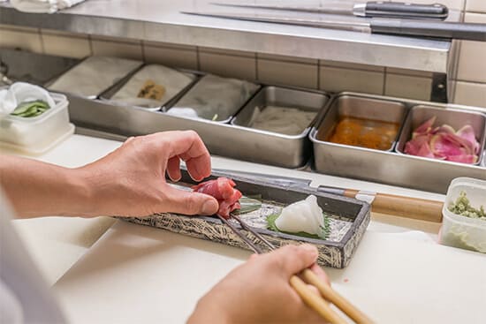 接方来 京都タワー店 正社員の仕事風景