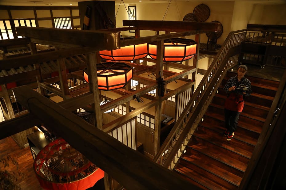 そば酒房 徳兵衛の内観